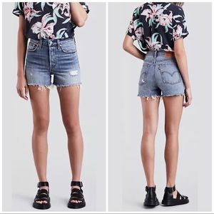 Levi’s Wedgie Fit Cutoff Shorts Blue Your Mind, 27